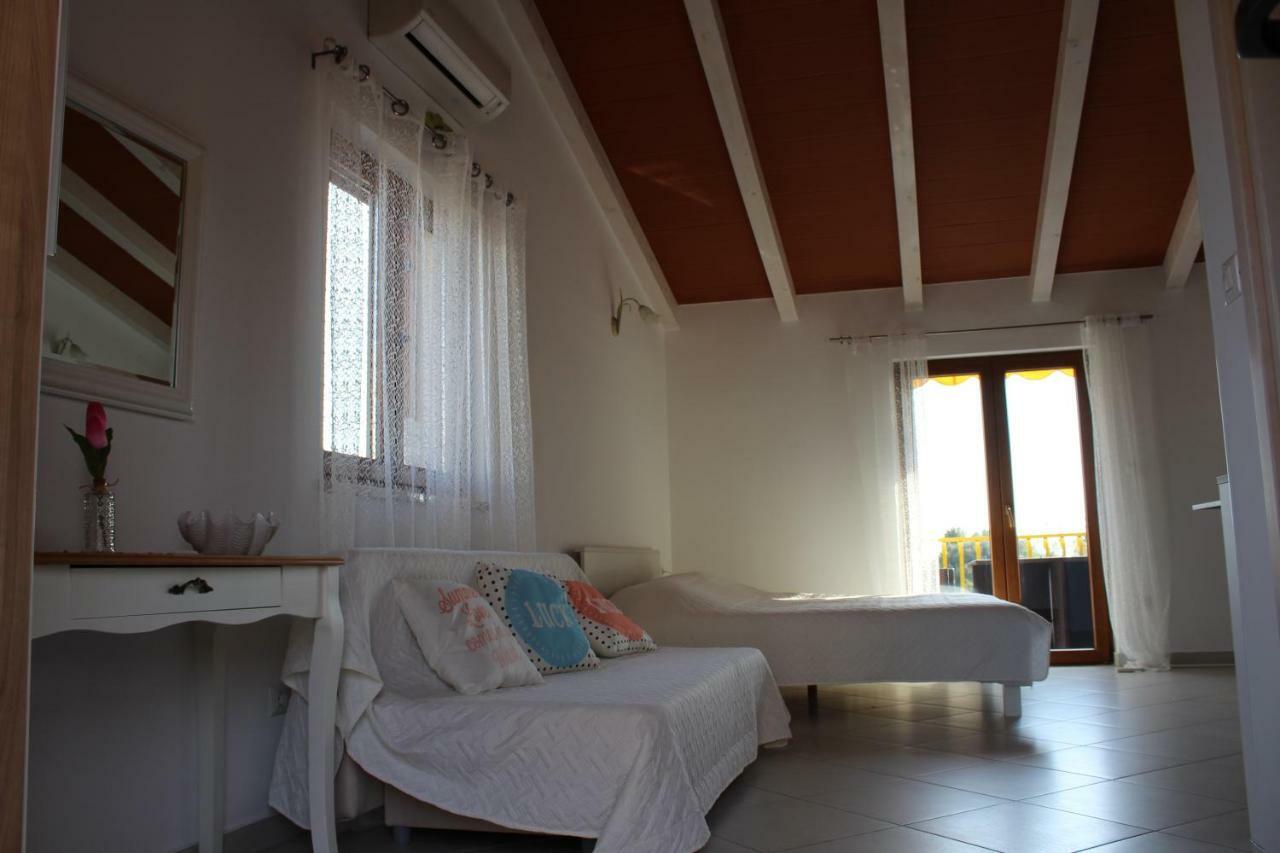Apartman Sasa روفينج المظهر الخارجي الصورة